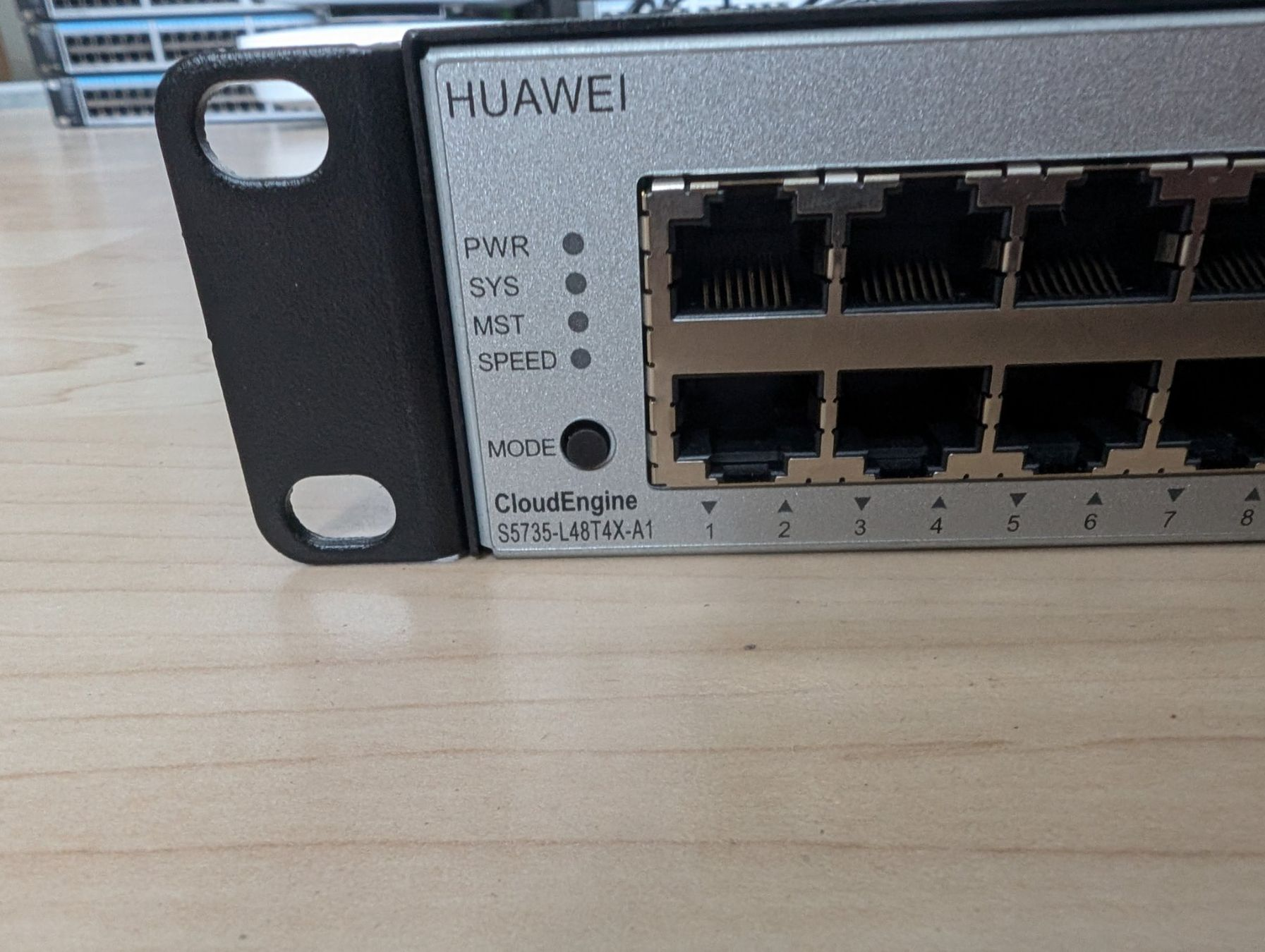 Huawei CloudEngine S5735-L48T4X-A1 Switch - 2